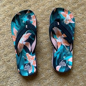 Reef Kids AHI flip flops